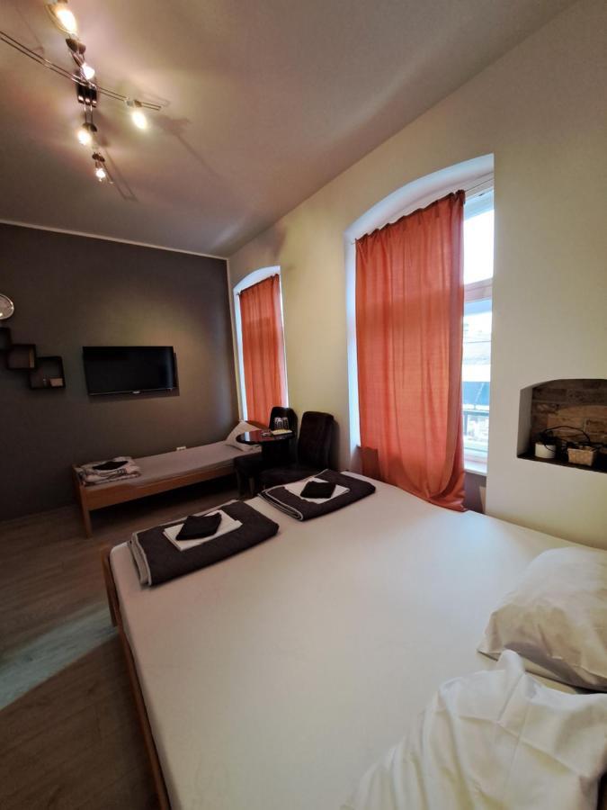 Tabacco Rooms Obrenovac  Exterior foto