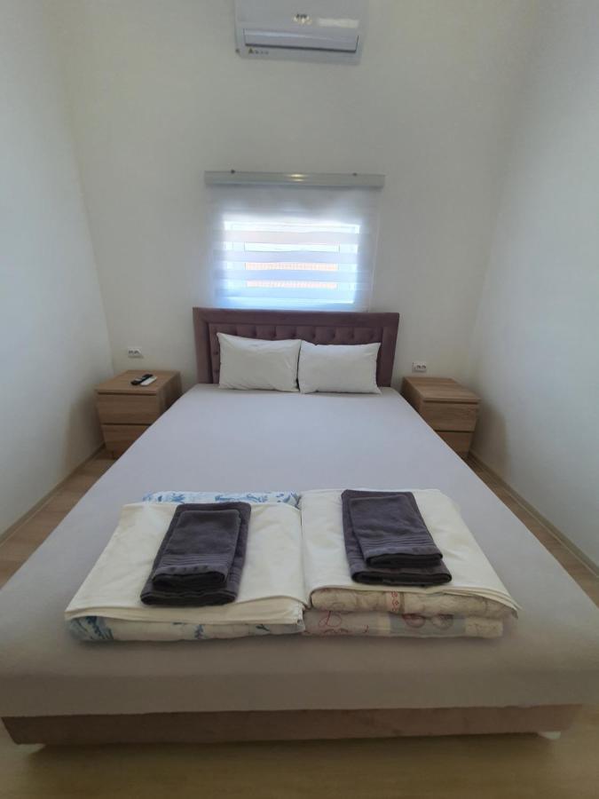 Tabacco Rooms Obrenovac  Habitación foto